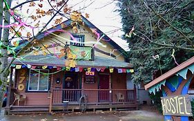 Eugene Oregon Hostel